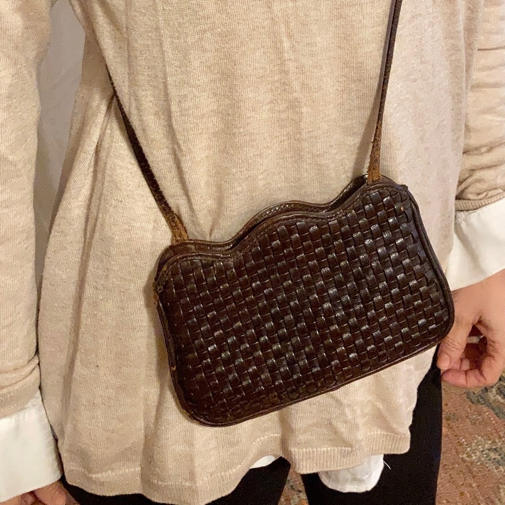 Domina Vintage Scalloped and Woven Leather Small Bag